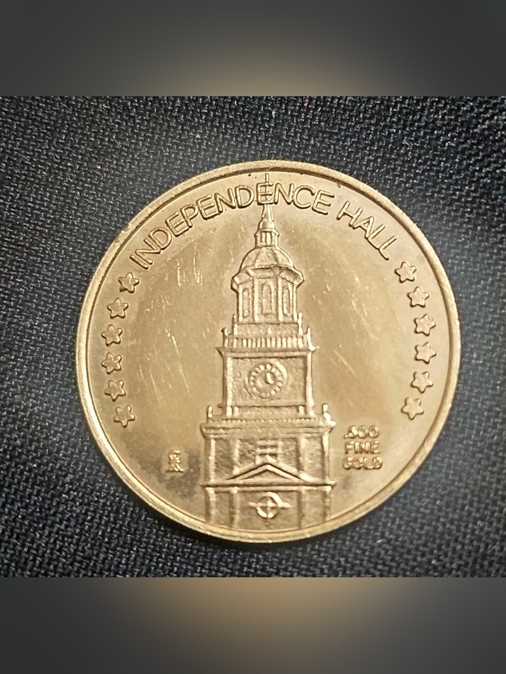 RARE Solid 12k gold US Independence Hall Bicentennial Commerative Coin .500 fine